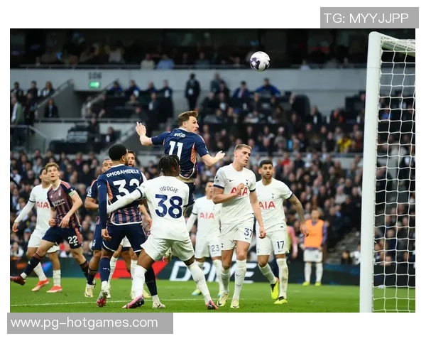 切尔西大胜阿森纳6-2神奇扑救成比赛转折点精彩集锦 切尔西大胜阿森纳6-2神奇扑救成比赛转折点精彩集锦