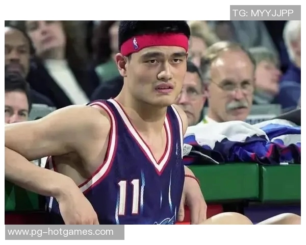 姚明在被嘲笑的背后他用坚持与努力回应了质疑与嘲讽