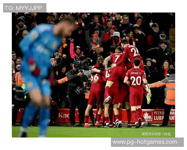 英超激战尤文图斯险胜莱比锡神扑瞬间点燃全场激情