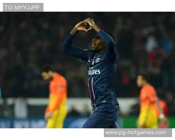 德甲焦点战切尔西与巴黎圣日耳曼平局争议判罚引发全场热议 德甲焦点战切尔西与巴黎圣日耳曼平局争议判罚引发全场热议