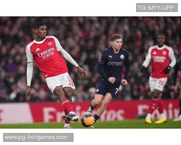 足总杯精彩对决阿森纳大胜皇马5-0神奇扑救点燃全场激情 足总杯精彩对决阿森纳大胜皇马5-0神奇扑救点燃全场激情