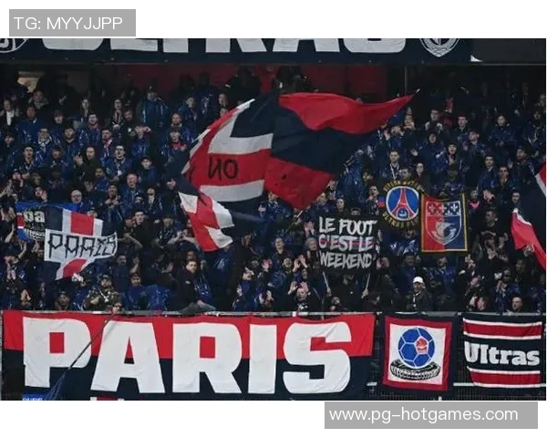 友谊赛精彩对决里昂逆转切尔西引发转会热议与球迷热情